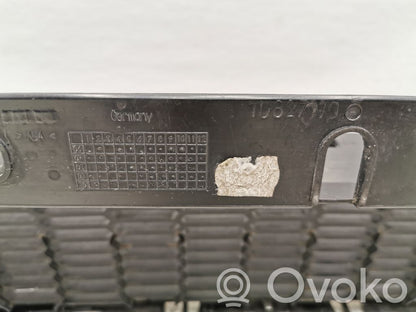 Priekšējais režģis