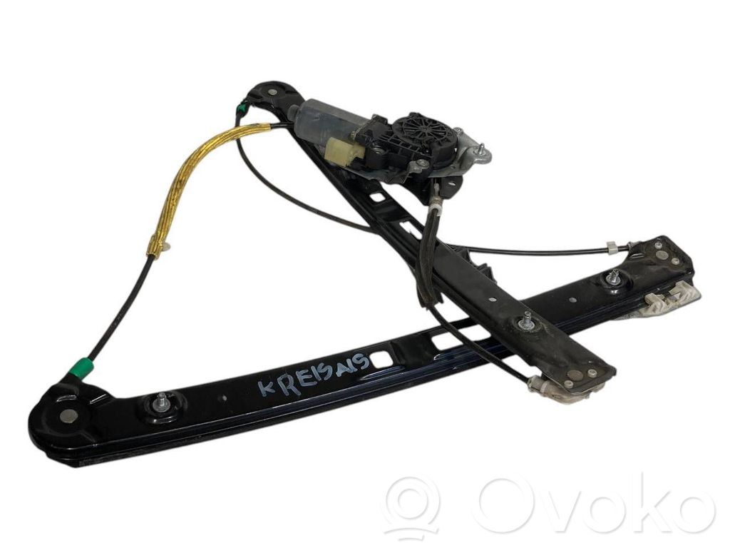 Priekšpusē elektriskā loga pacelšanas mehānisma komplekts