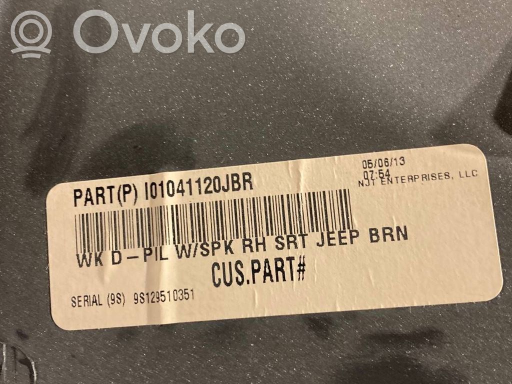 (D) statņa dekoratīvā apdare (augšdaļa)