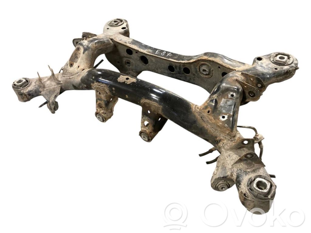 Pusrāmis aizmugurējais / priekšējais