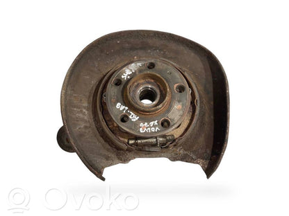 Aizmugurē riteņa rumbas vārpstas šarnīrs (stupica, capfa)