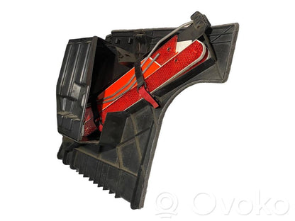 Боковая декоративная панель отделки