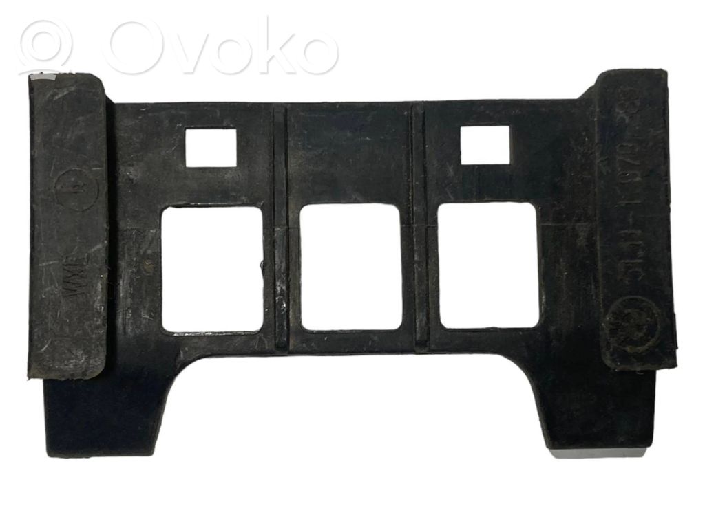 Aizmugurējā bufera montāžas kronšteins