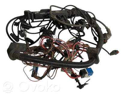 Dzinēja vadu instalācija