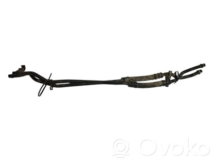 Pārnesumkārbas eļļas dzesētāja caurulīte (-es) / šļūtene (-es)