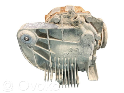 Aizmugurējais reduktors