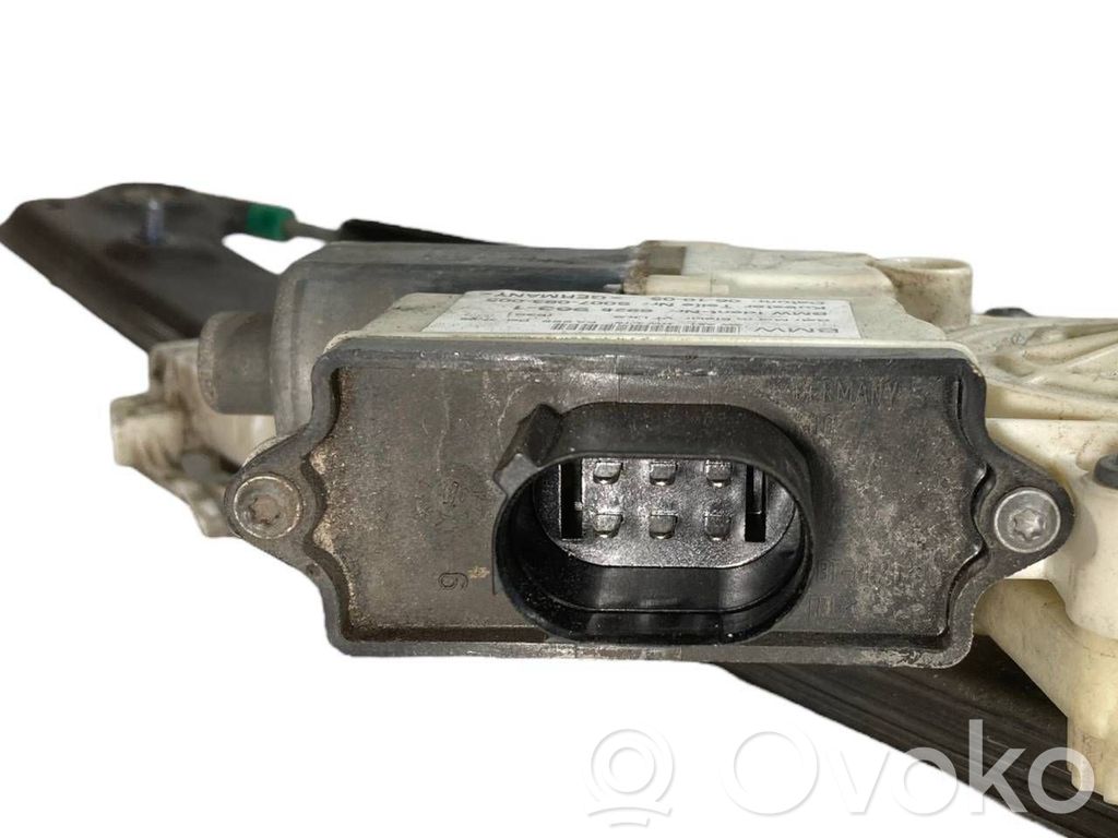 Priekšpusē elektriskā loga pacelšanas mehānisma komplekts