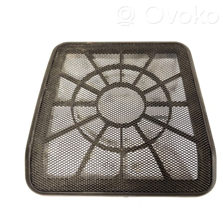 Shelf speaker decorative trim