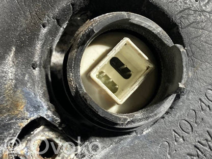 Spogulis (elektriski vadāms)