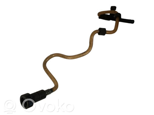 Degvielas caurulīte (-es)