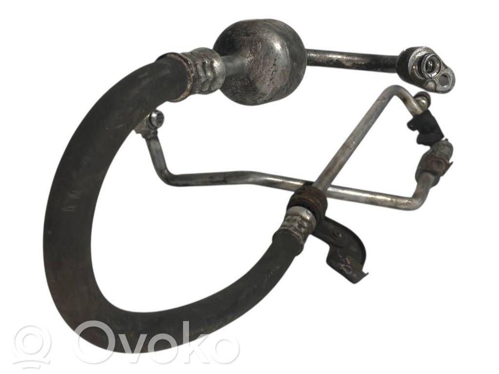 Gaisa kondicioniera caurulīte (-es) / šļūtene (-es)