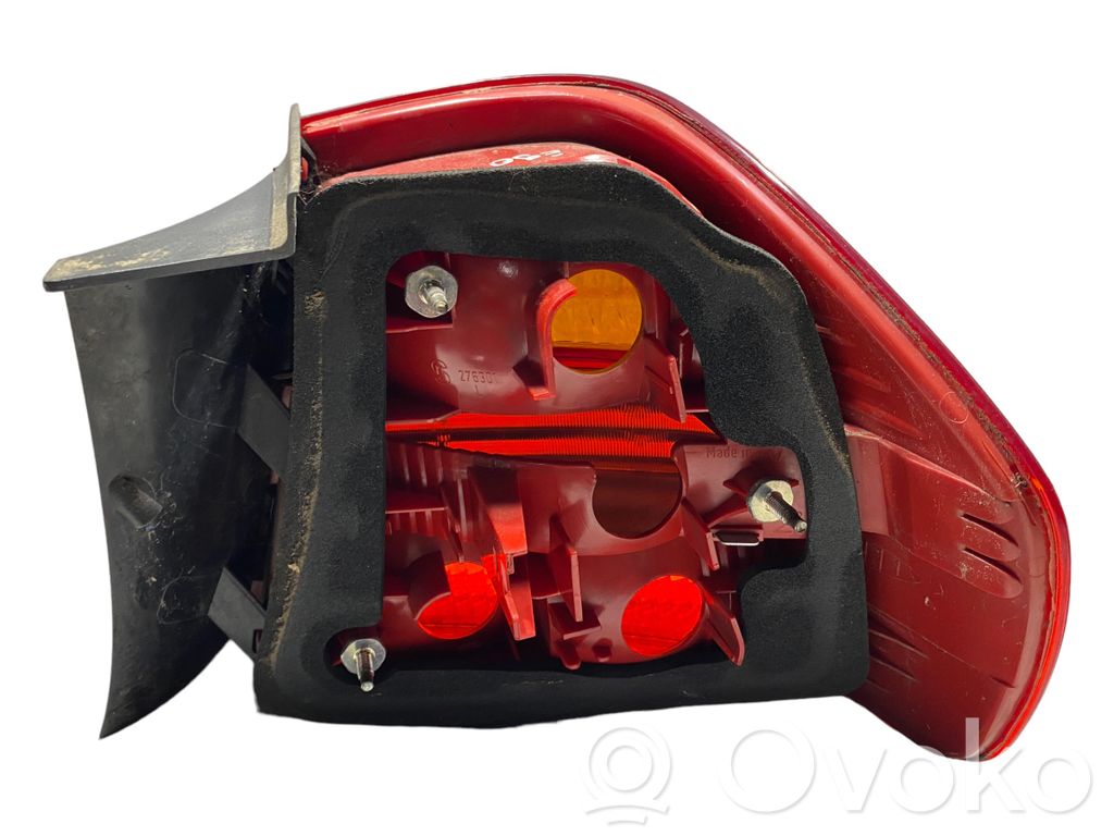 Aizmugurējo lukturu komplekts