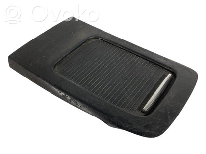 Mantu nodalījums centrālā konsole