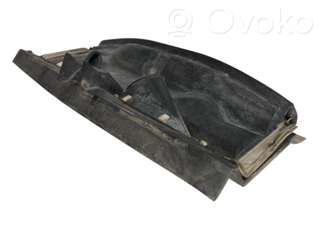 Другой тип детали моторного отсека