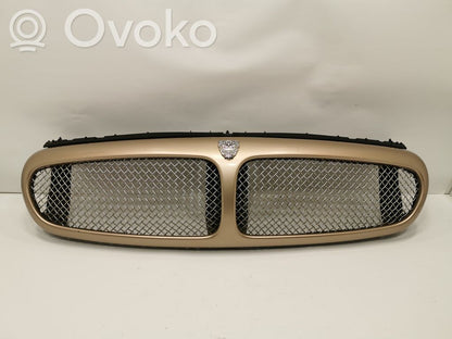 Priekšējais režģis