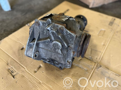 Aizmugurējais reduktors