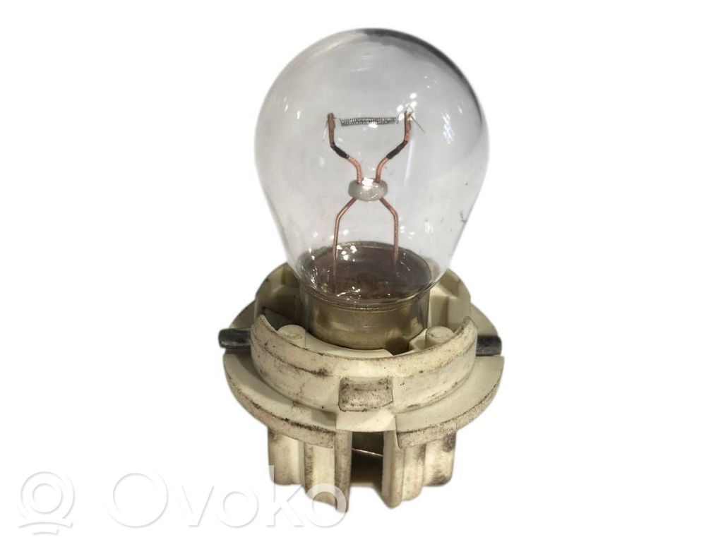 Aizmugures spuldzes vāka turētājs