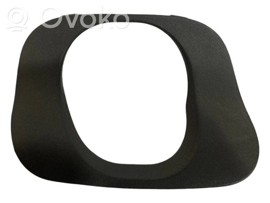 Exhaust surround trim