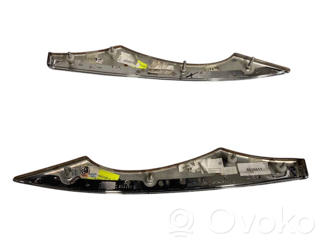 Salona dekoratīvās apdares komplekts