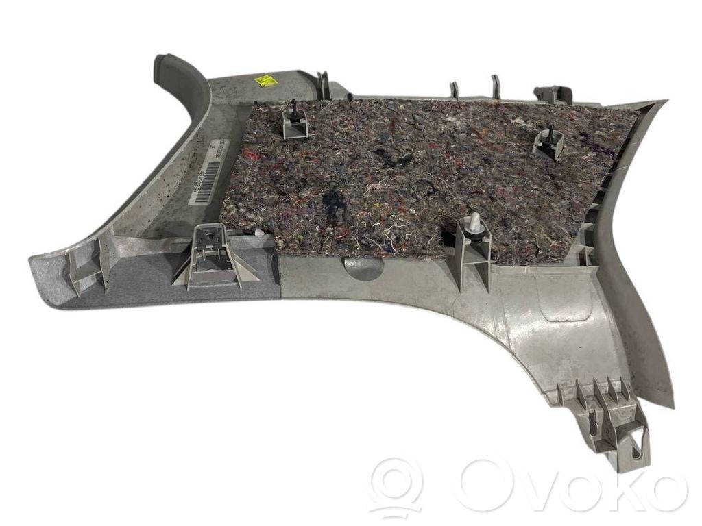 (D) statņa dekoratīvā apdare (augšdaļa)