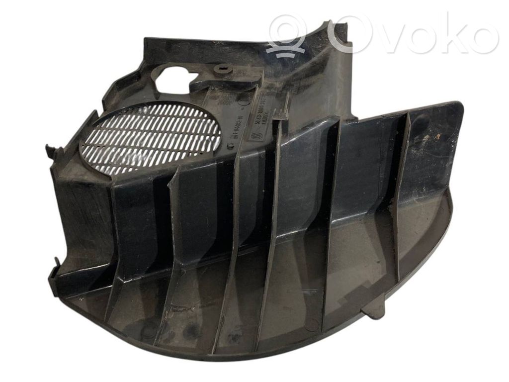 Kāju zonas sānu dekoratīvā apdare