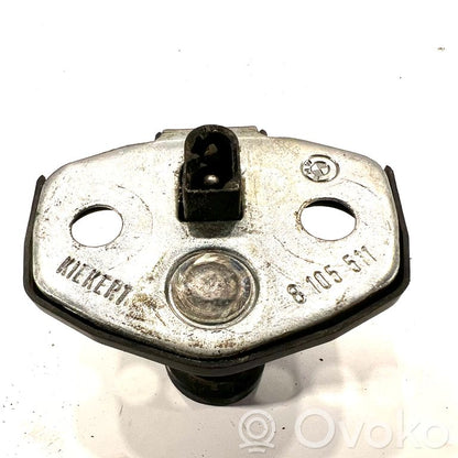 Петля для блокировки спереди