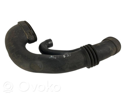 Air intake duct details