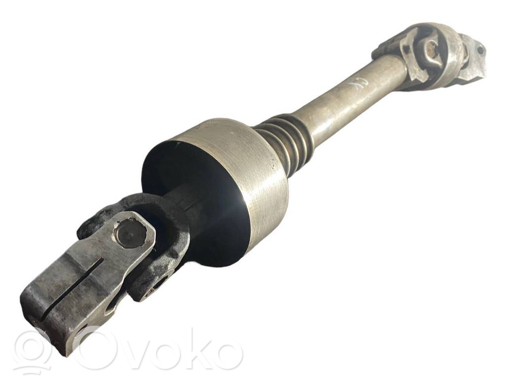 Stūresrata ass krustsavienojums