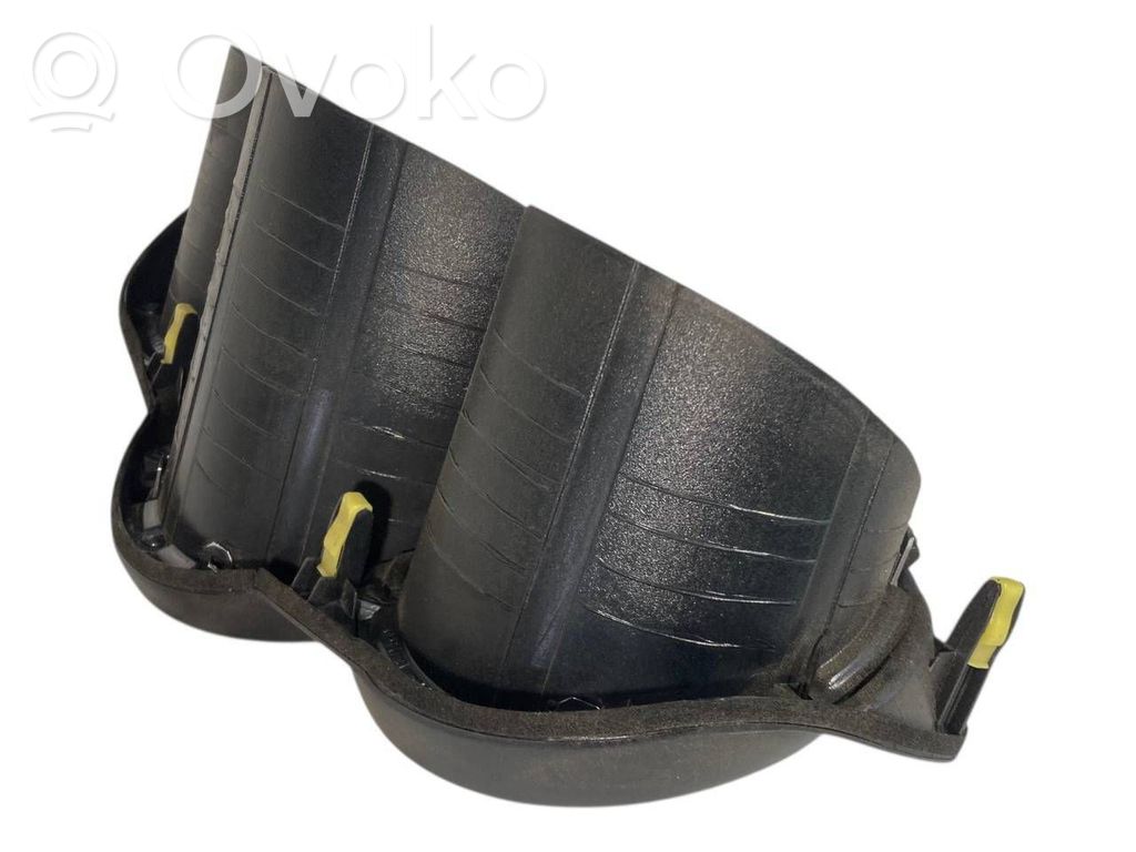 Instrumentu paneļa dekoratīvā apdare