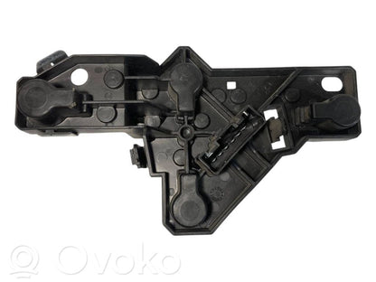 Rear lamp cover holder