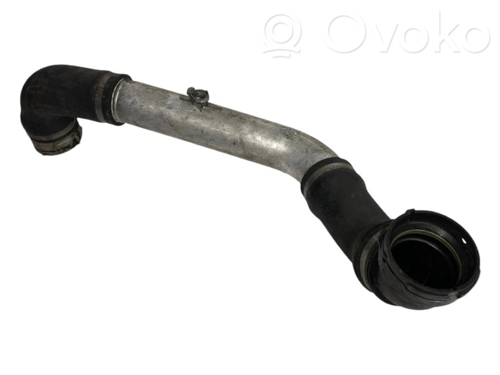 Interkūlera šļūtene (-es) / caurule (-es)