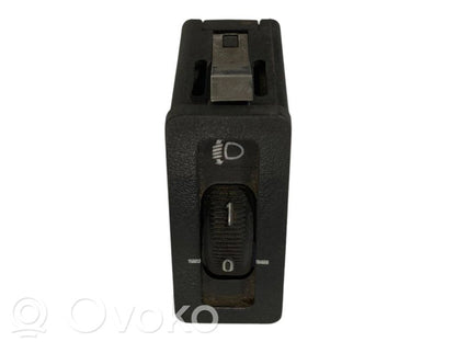 Lukturu augstuma regulēšanas slēdzis