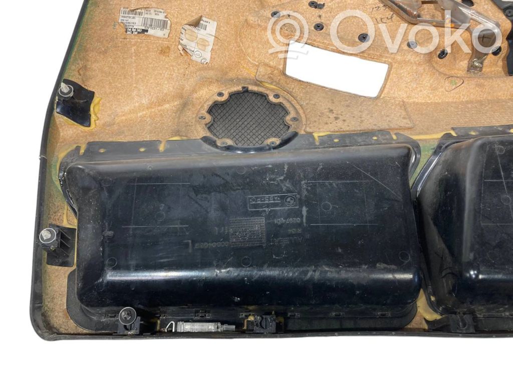 Priekšējo durvju apdare