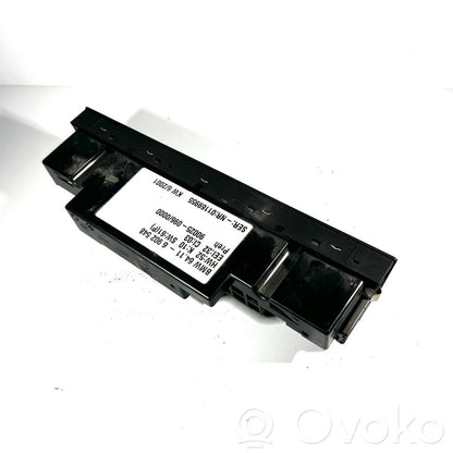 Gaisa kondicioniera / klimata kontroles / salona apsildes vadības bloks (salonā)