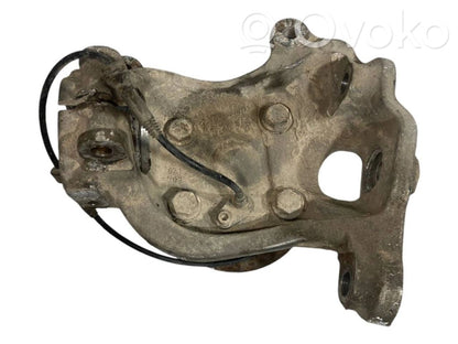 Priekšējā riteņa rumbas vārpstas šarnīrs (stupica, capfa)