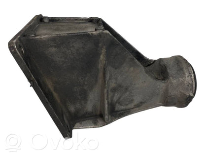 Pusass sakabes gultņa stiprinājums