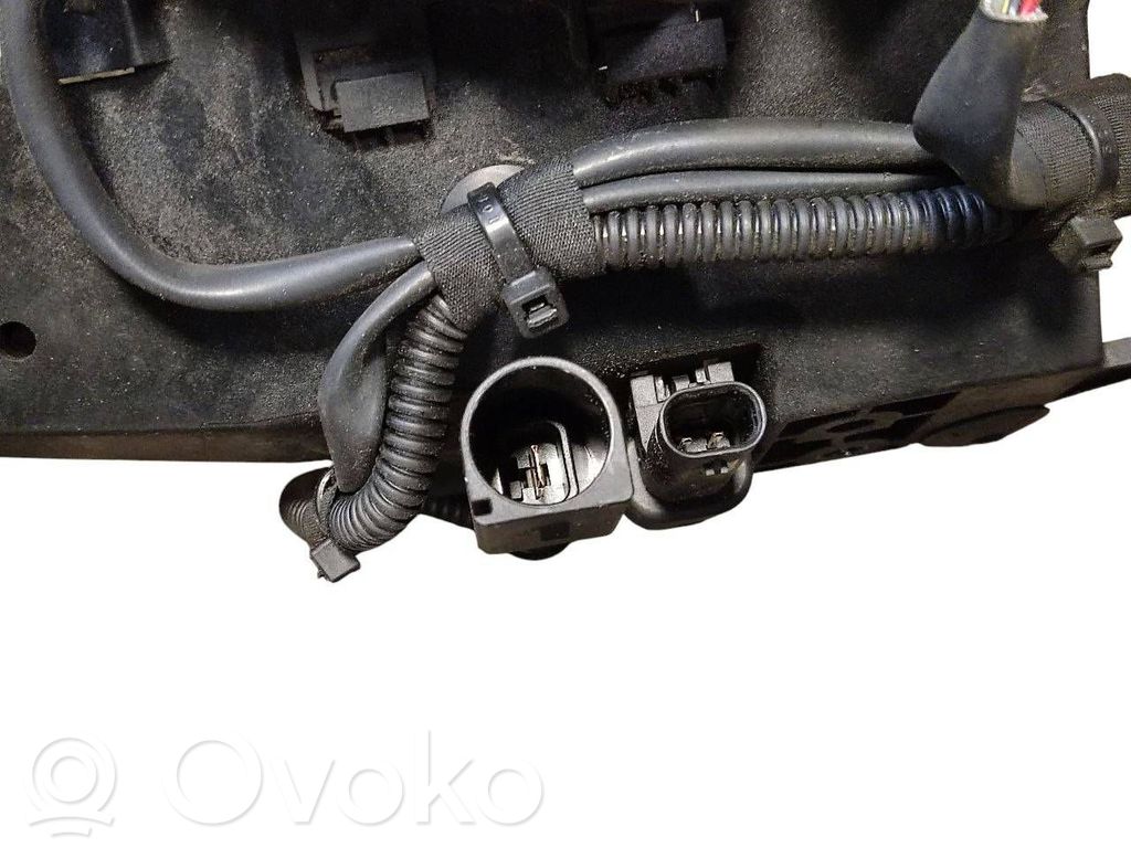 Dzinēja vadu instalācija