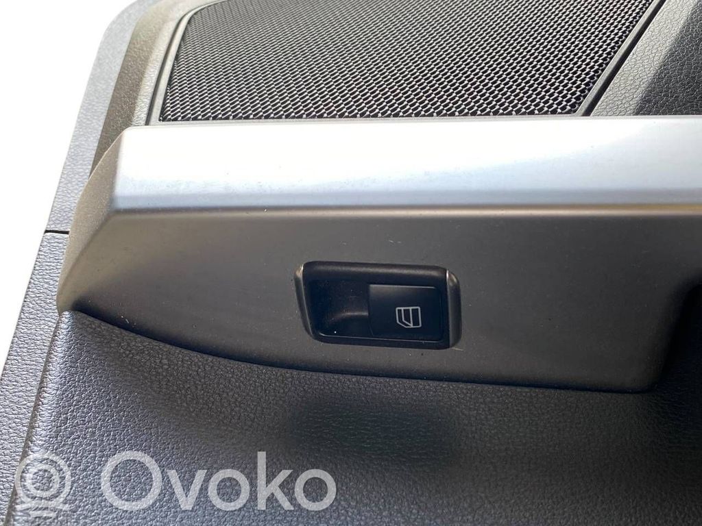 Sēdekļu komplekts