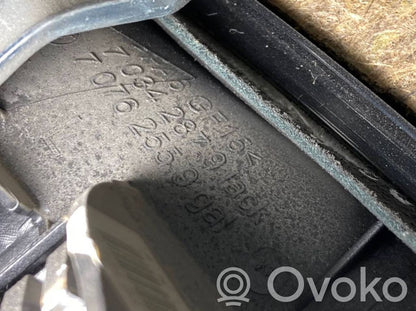 Rear door trim