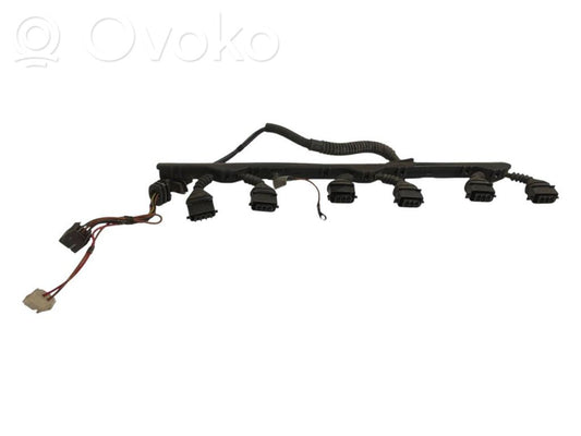 Fuel injector wires