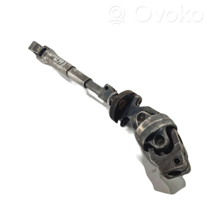 Kardāna / stūres krustsavienojums