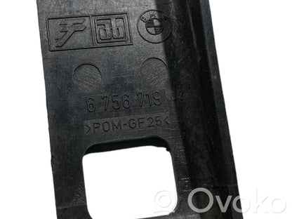 Akseleratora pedāļa turētājs