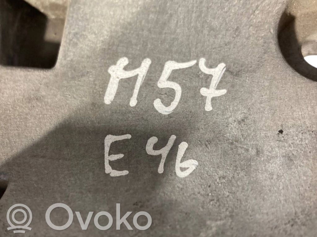 Gaisa kondicionēšanas kompresora stiprinājums