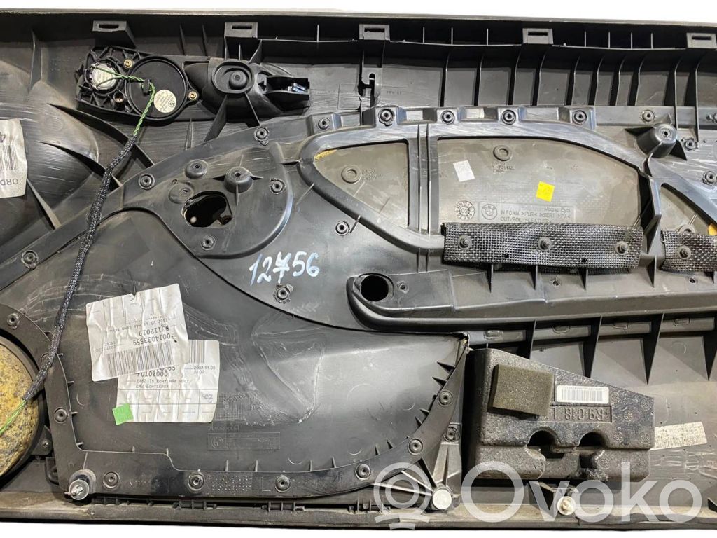 Priekšējo durvju apdare