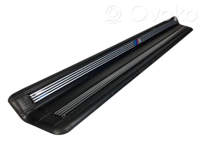 Отделка переднего порога (внутренняя)