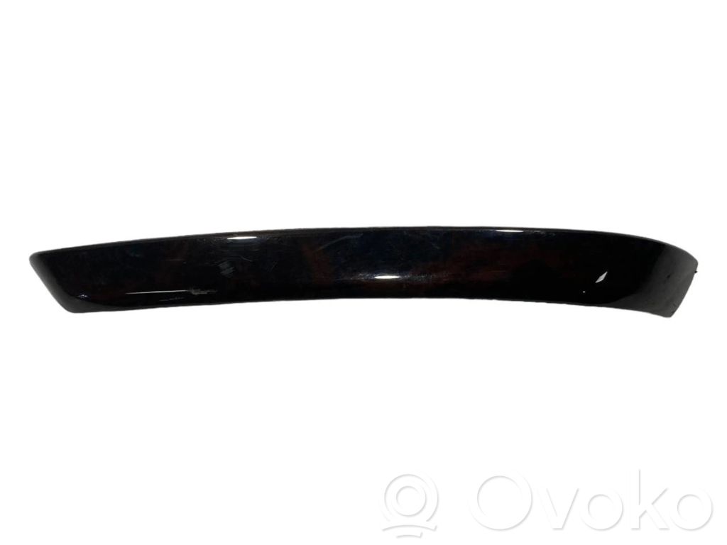 Украшение спины