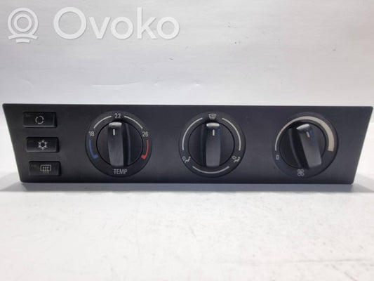 Gaisa kondicioniera / klimata kontroles / salona apsildes vadības bloks (salonā)