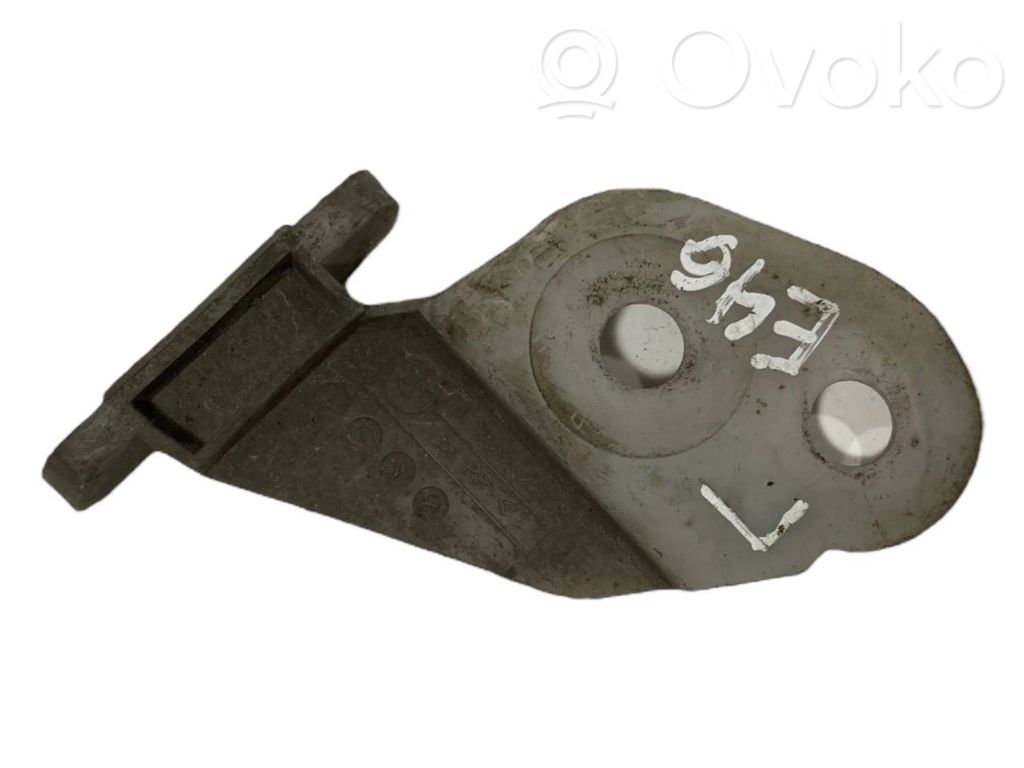 Front bumper holder