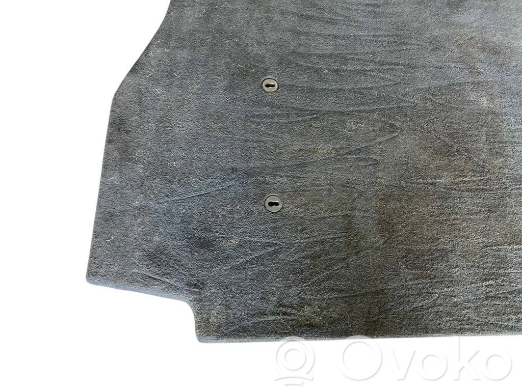 Bagāžnieka paklājiņš