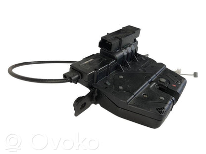 Замок задней крышки